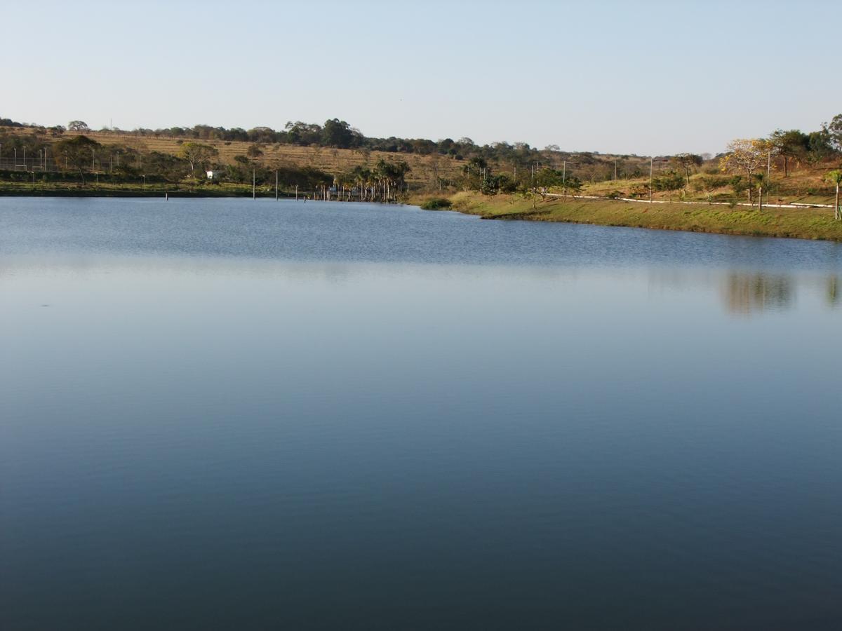 Beira Lago Palace Hotel Morrinhos  Exterior photo